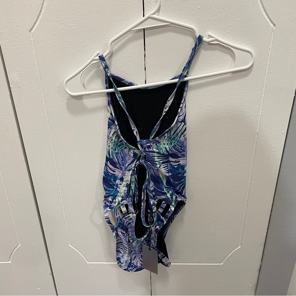 NWT Jolyn Gavin 2 Swim Onesie Size 32 - Picture 3 of 9